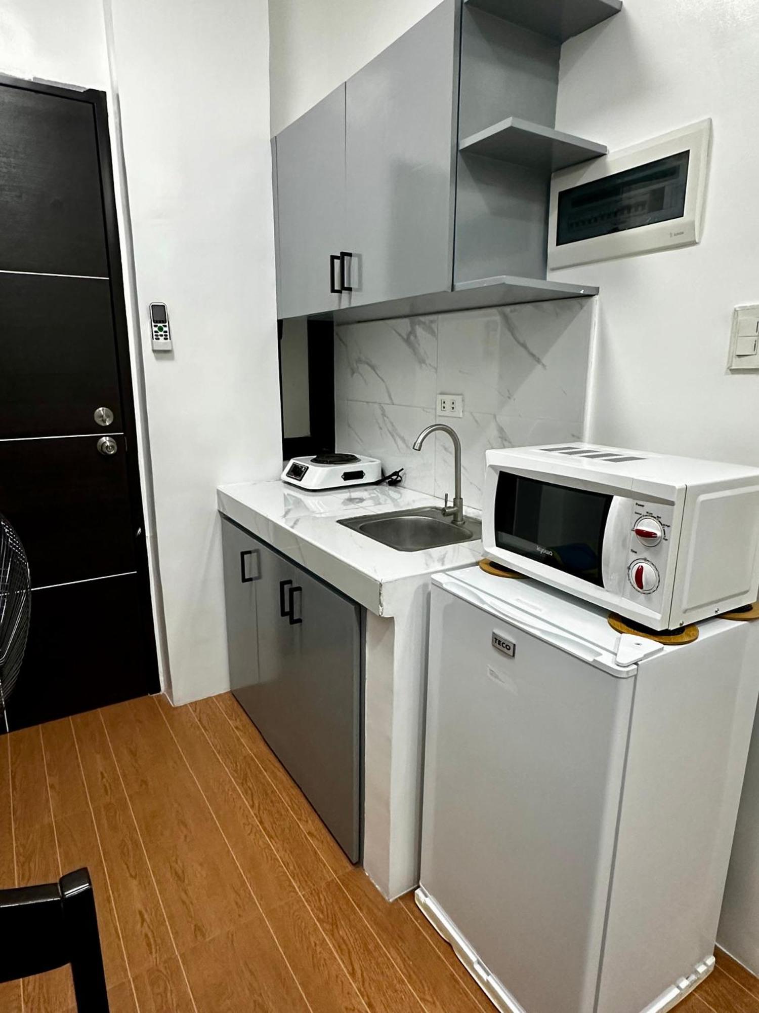 Apartment Rjc Building *